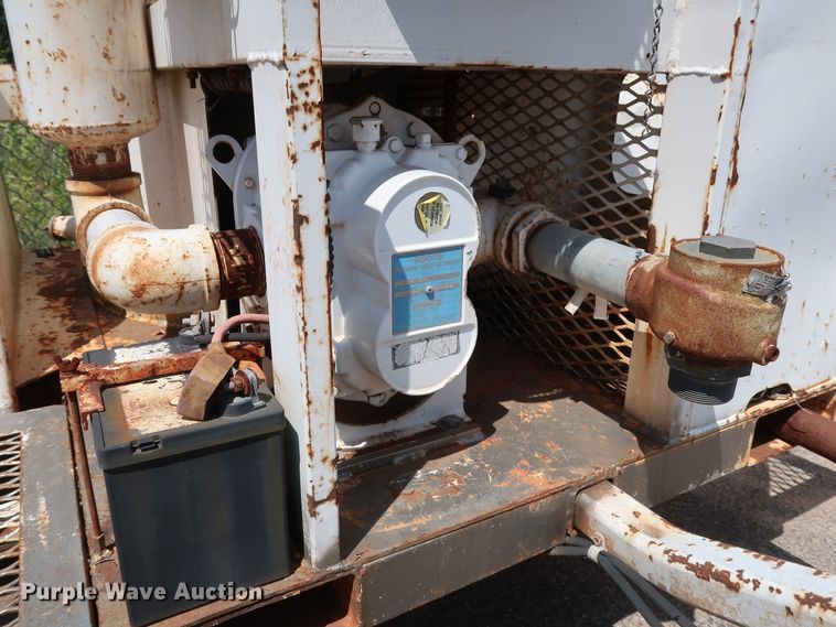 image for item DH3523 Wachs Trav-L-Vac 300 vacuum