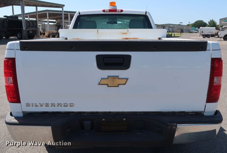 image for item DH3524 2007 Chevrolet Silverado 1500 pickup truck