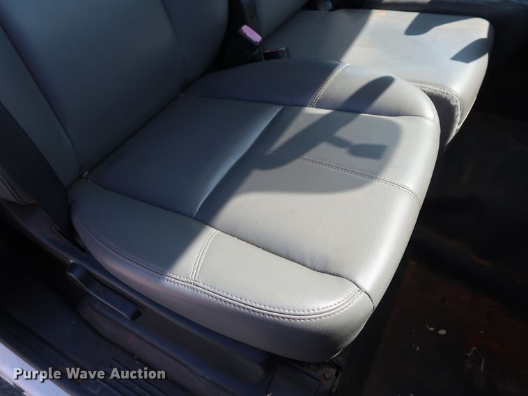 image for item DH3524 2007 Chevrolet Silverado 1500 pickup truck