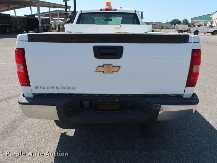 image for item DH3524 2007 Chevrolet Silverado 1500 pickup truck