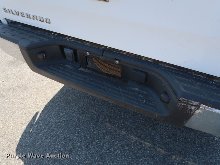 image for item DH3524 2007 Chevrolet Silverado 1500 pickup truck