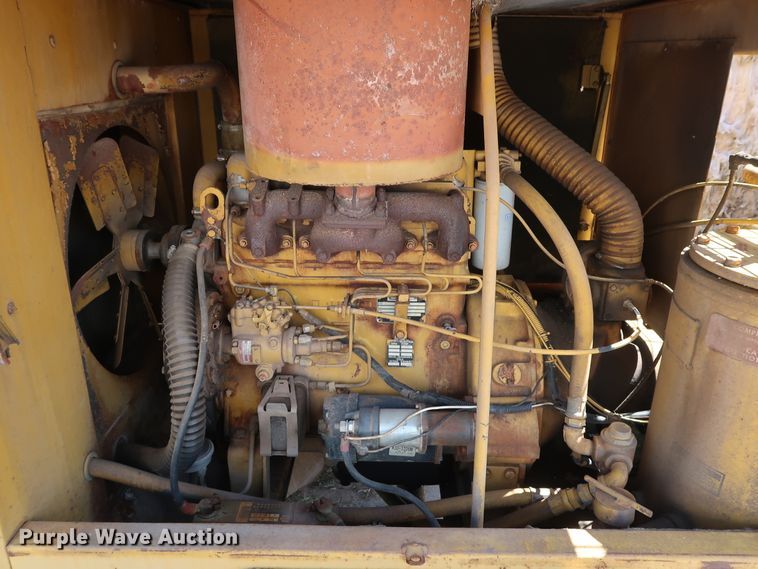 image for item DH3525 Leroi Dresser 185 air compressor