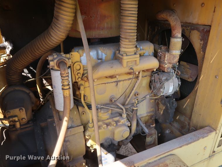 image for item DH3525 Leroi Dresser 185 air compressor