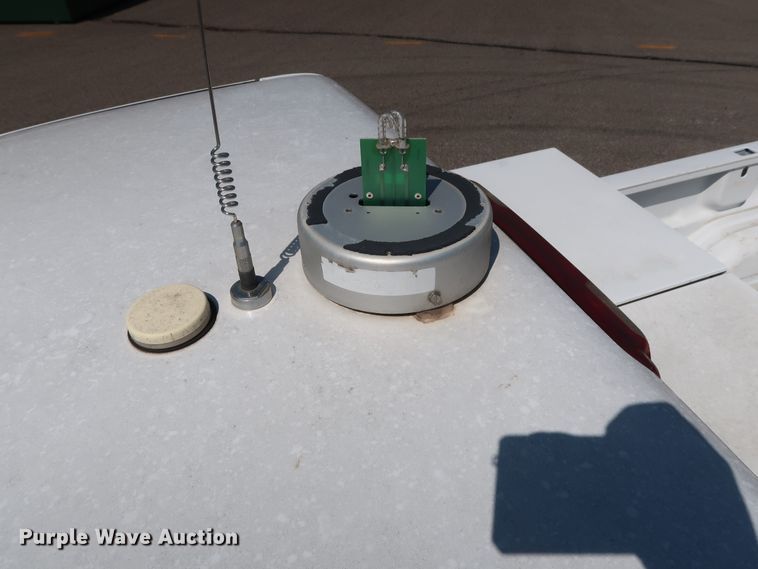 image for item DH3526 2004 Chevrolet Silverado 1500 pickup truck