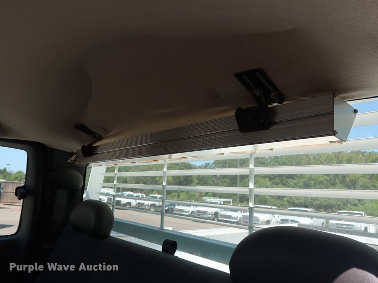 image for item DH3527 2005 GMC Sierra 1500 pickup truck