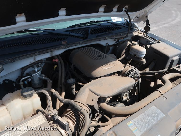 image for item DH3527 2005 GMC Sierra 1500 pickup truck