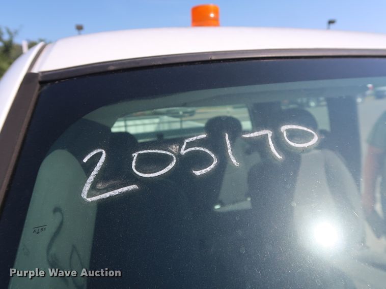 image for item DH3527 2005 GMC Sierra 1500 pickup truck