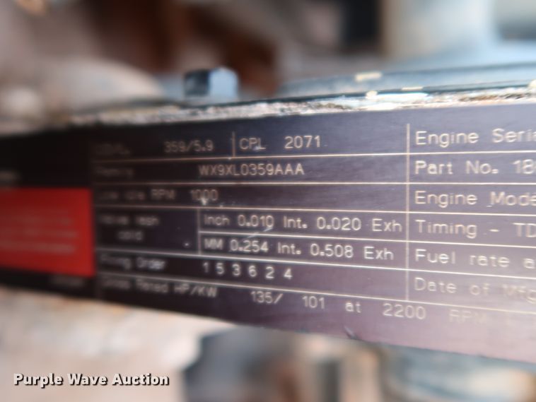 image for item DH3529 1998 Case 621B wheel loader