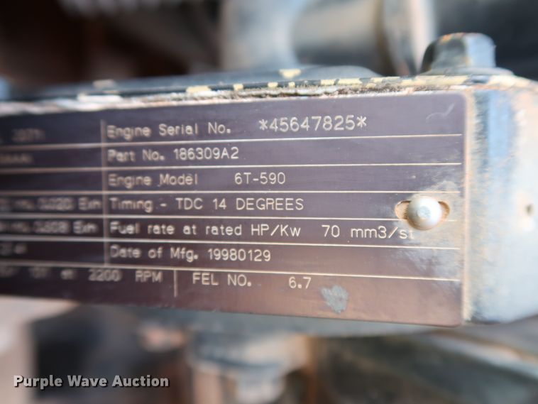 image for item DH3529 1998 Case 621B wheel loader