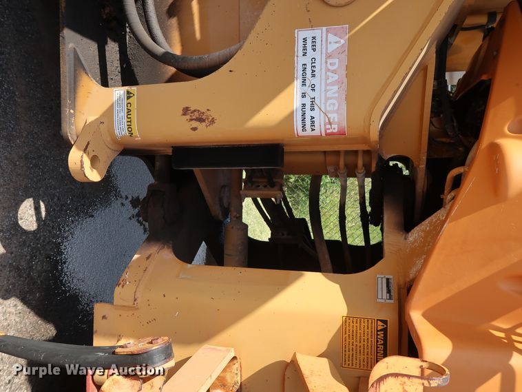 image for item DH3529 1998 Case 621B wheel loader