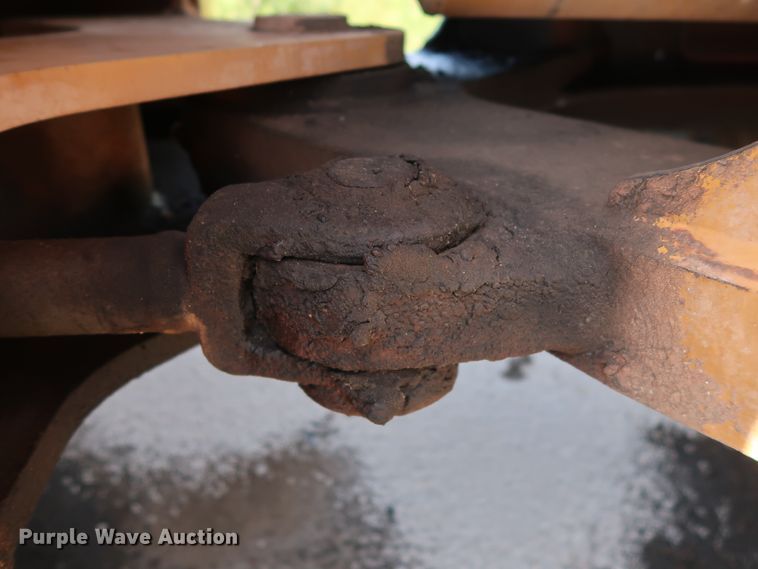 image for item DH3529 1998 Case 621B wheel loader