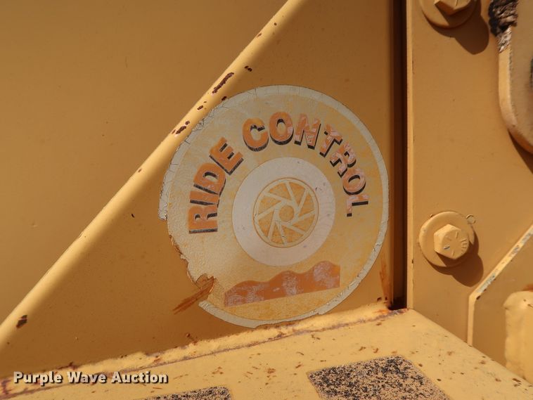 image for item DH3529 1998 Case 621B wheel loader