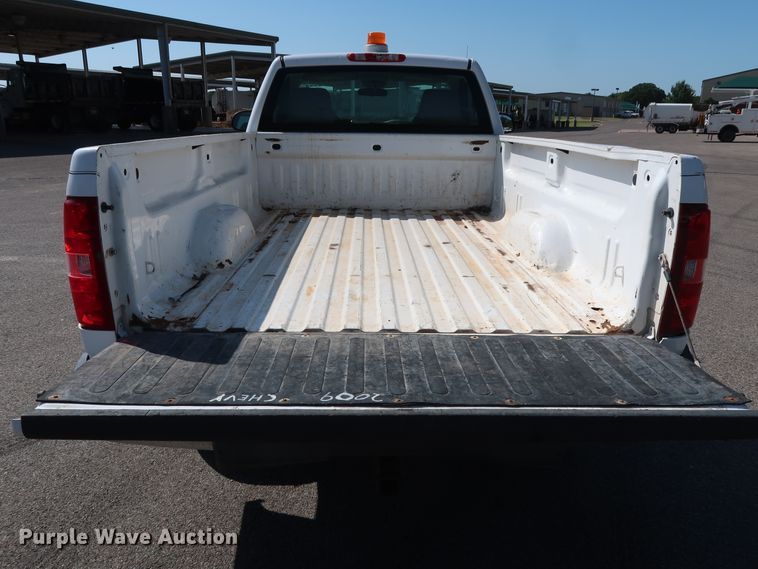 image for item DH3530 2007 Chevrolet Silverado 1500 pickup truck