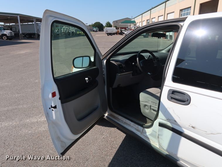 image for item DH3531 2005 Chevrolet Uplander van