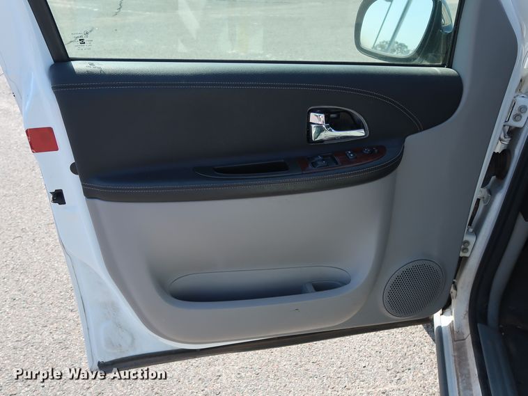 image for item DH3531 2005 Chevrolet Uplander van