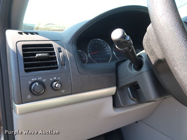 image for item DH3531 2005 Chevrolet Uplander van