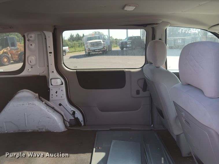 image for item DH3531 2005 Chevrolet Uplander van