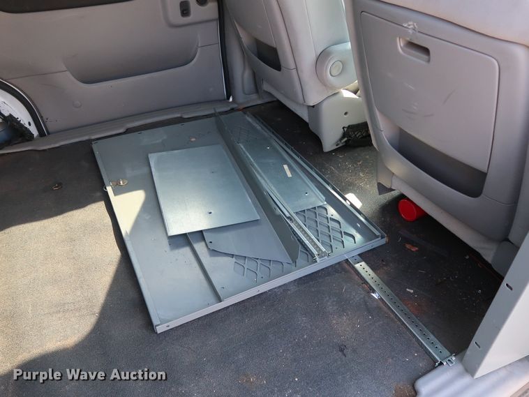 image for item DH3531 2005 Chevrolet Uplander van