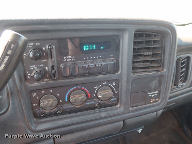 image for item DH3533 2002 Chevrolet Silverado 3500 dump flatbed pickup truck