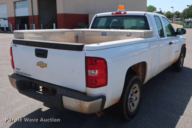 image for item DH3537 2009 Chevrolet Silverado 1500 Ext. Cab pickup truck