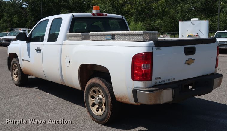 image for item DH3537 2009 Chevrolet Silverado 1500 Ext. Cab pickup truck