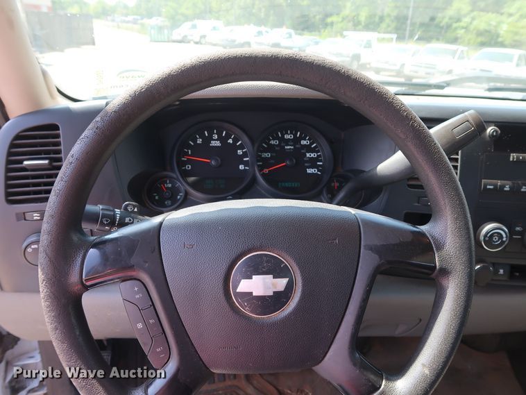 image for item DH3537 2009 Chevrolet Silverado 1500 Ext. Cab pickup truck