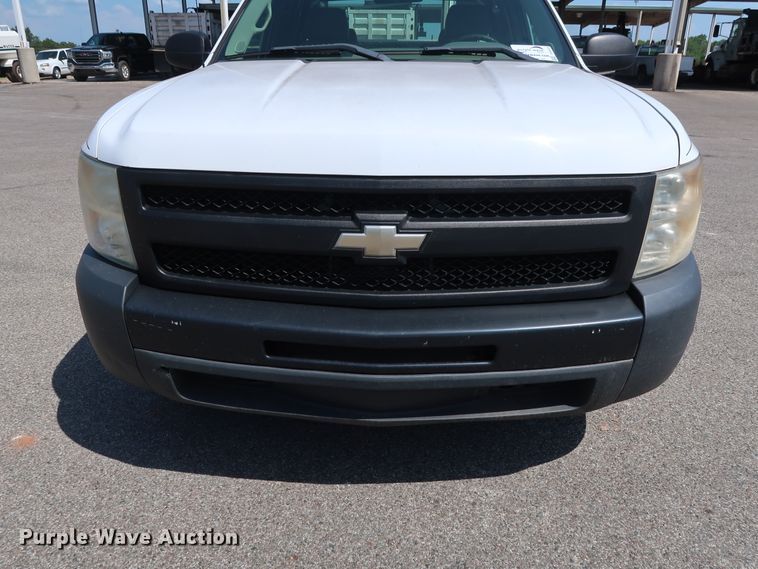 image for item DH3537 2009 Chevrolet Silverado 1500 Ext. Cab pickup truck