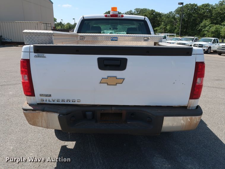 image for item DH3537 2009 Chevrolet Silverado 1500 Ext. Cab pickup truck