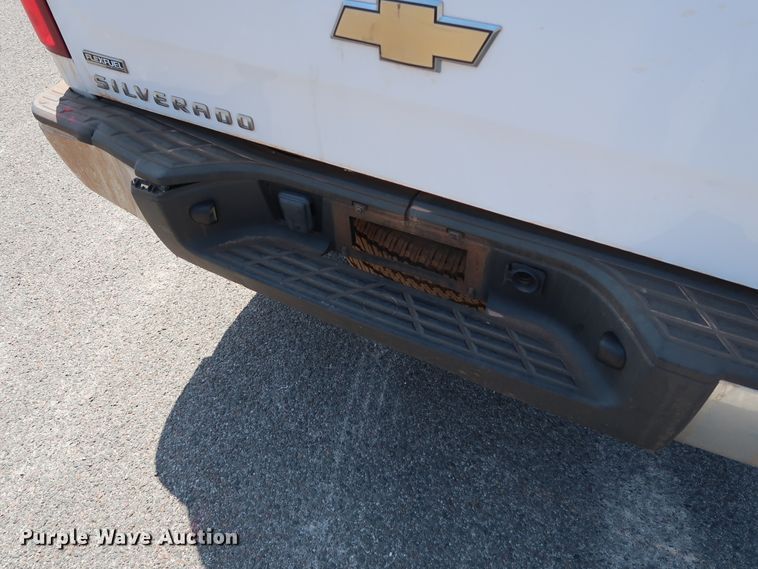image for item DH3537 2009 Chevrolet Silverado 1500 Ext. Cab pickup truck