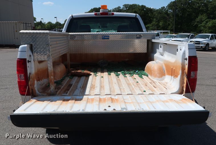 image for item DH3537 2009 Chevrolet Silverado 1500 Ext. Cab pickup truck