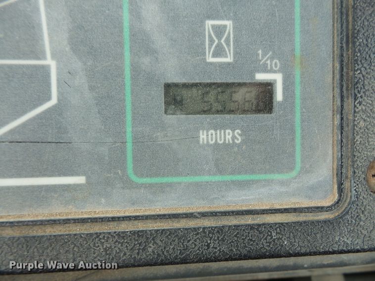 image for item DE2371 1997 Case 621B wheel loader