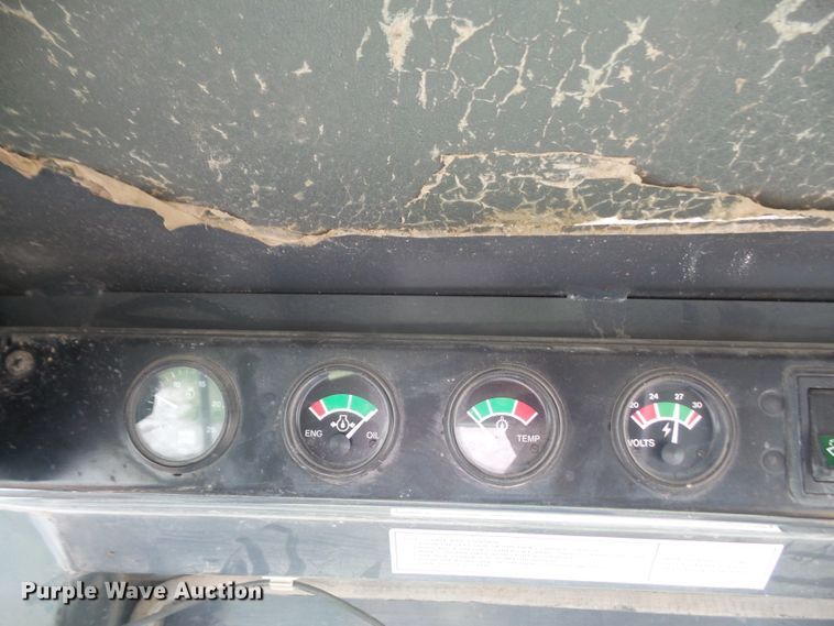 image for item DE2371 1997 Case 621B wheel loader