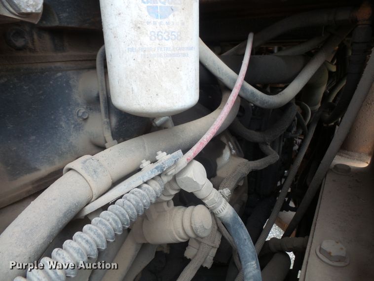 image for item DE2371 1997 Case 621B wheel loader