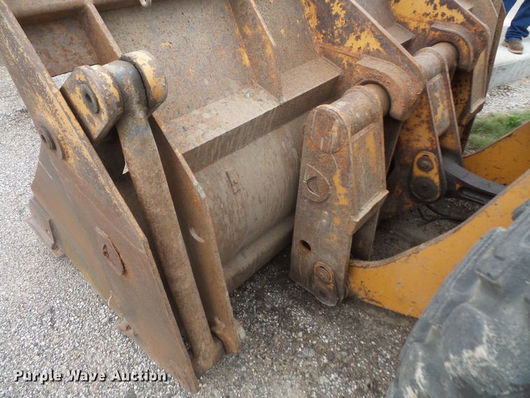 image for item DE2371 1997 Case 621B wheel loader