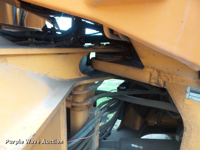 image for item DE2371 1997 Case 621B wheel loader
