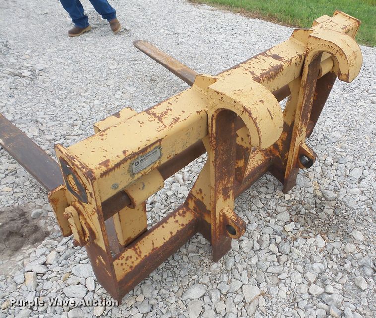 image for item DE2371 1997 Case 621B wheel loader