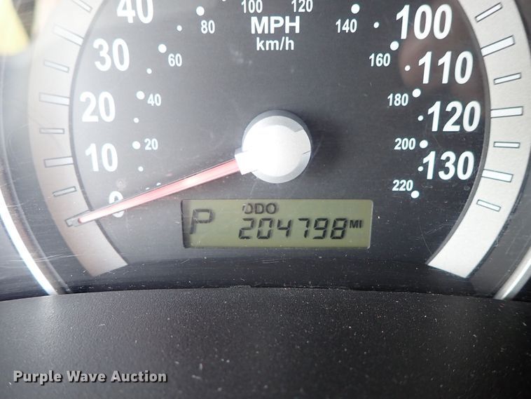 image for item DE5423 2007 Hyundai Entourage van