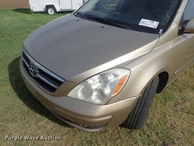 image for item DE5423 2007 Hyundai Entourage van
