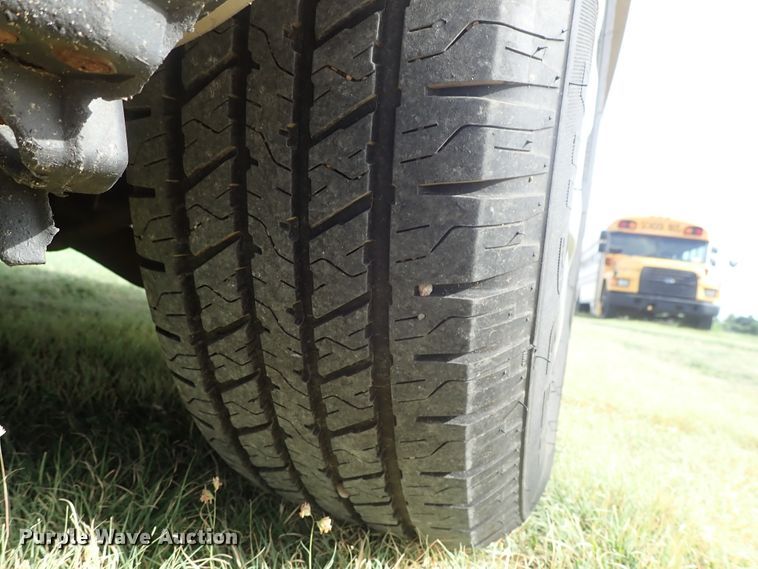 image for item DE5423 2007 Hyundai Entourage van