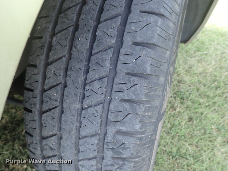 image for item DE5423 2007 Hyundai Entourage van