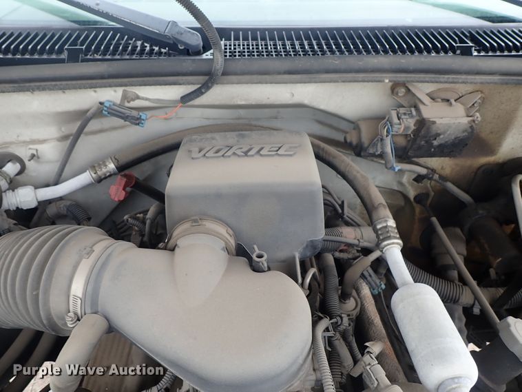 image for item DE5568 1998 Chevrolet C3500 Crew Cab pickup truck