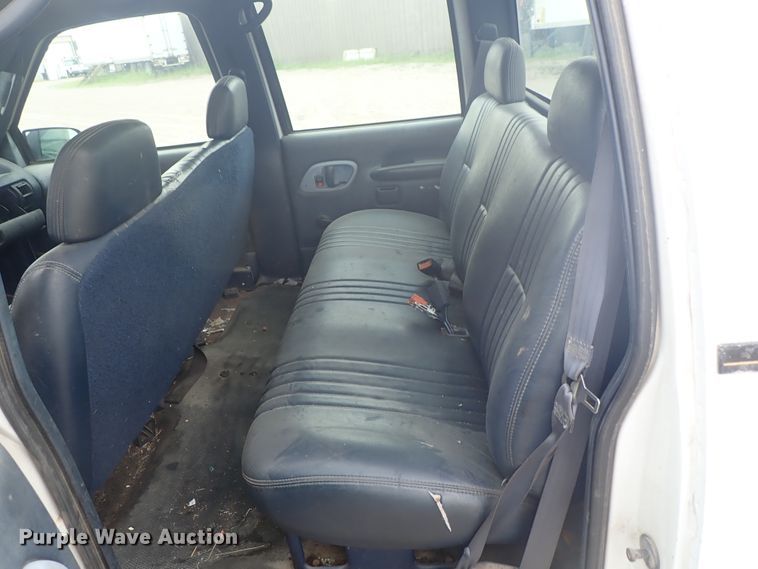 image for item DE5569 1996 Chevrolet C3500 Crew Cab pickup truck