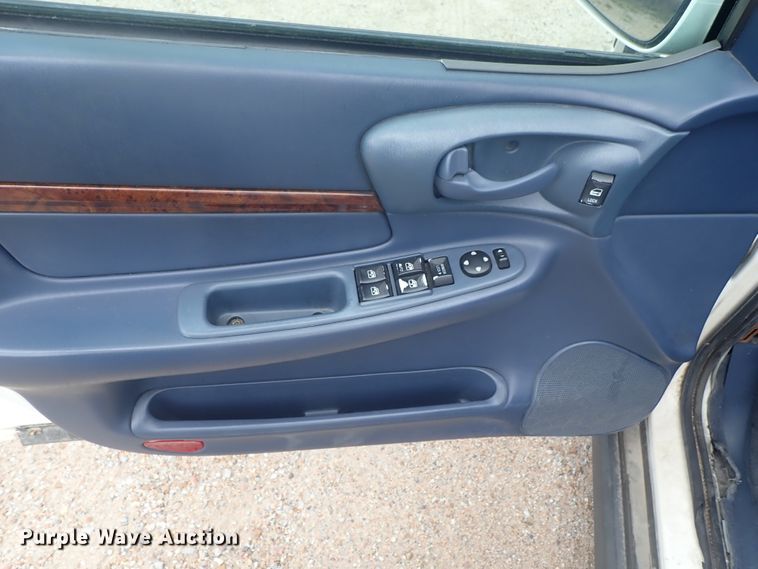 image for item DE5571 2004 Chevrolet Impala
