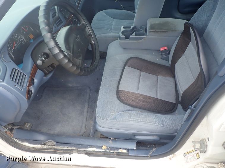 image for item DE5571 2004 Chevrolet Impala