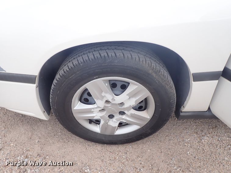 image for item DE5571 2004 Chevrolet Impala