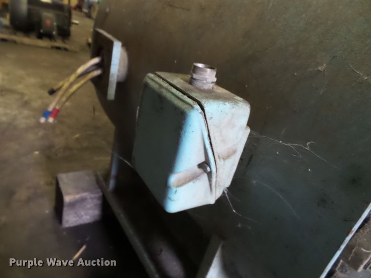 image for item DE7932 Siemens-Allis 130 electric motor