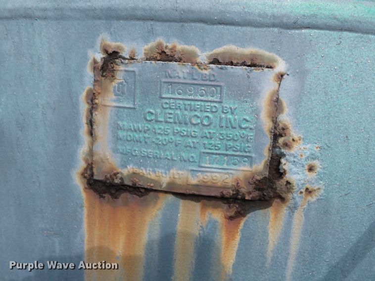 image for item DE7935 1992 Clemco Big Chem blasting machine