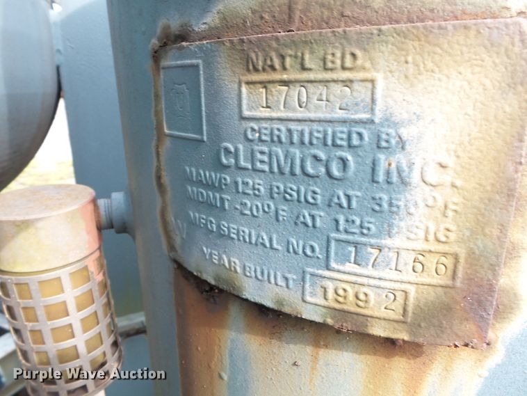 image for item DE7935 1992 Clemco Big Chem blasting machine