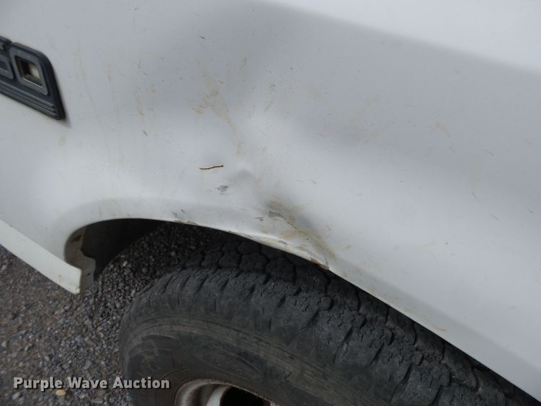 image for item DE7937 1994 Ford F350 dump bed pickup truck