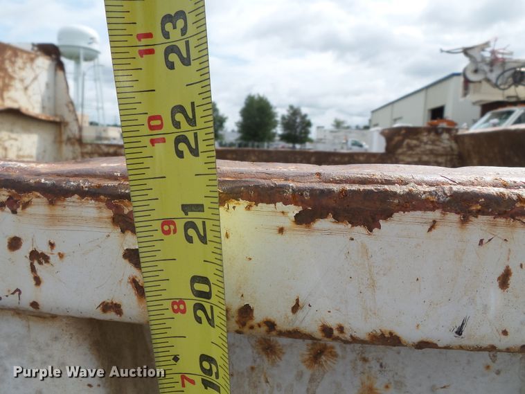 image for item DE7937 1994 Ford F350 dump bed pickup truck